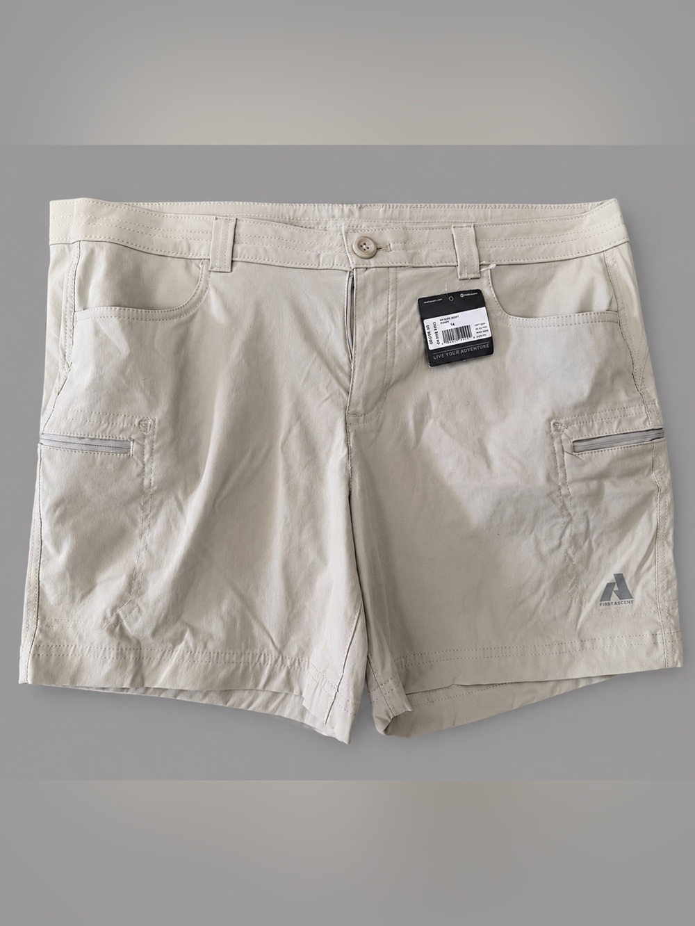 Eddie Bauer Women’s First Ascent Guide Pro Hiking Shorts NWT Size 14P, Pumice